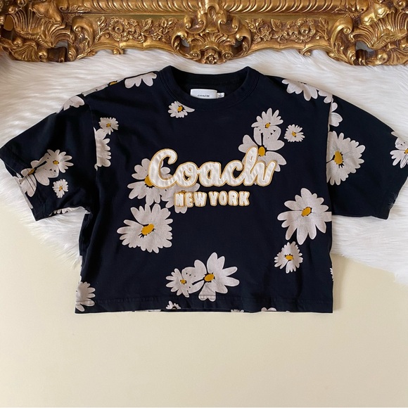 Coach Floral Cropped Signature Script T Shirt - Picture 4 of 12